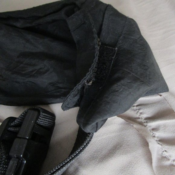 multi-pocket belt pack - Picture 4 of 4